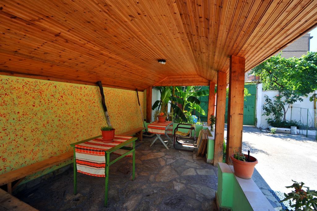 Pemaj Hostel Shkodër Exterior foto