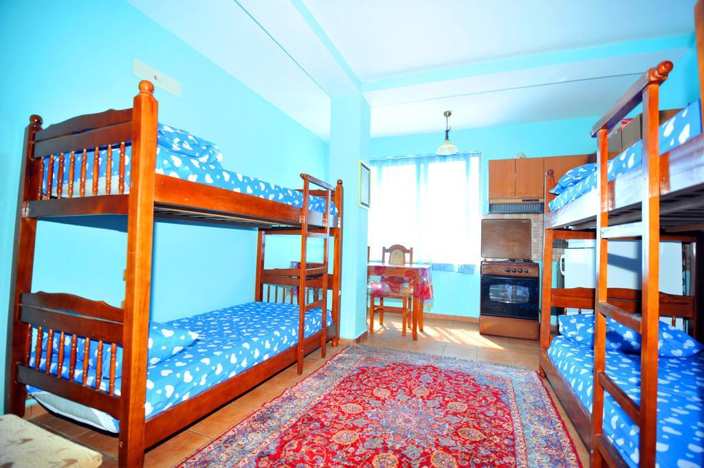 Pemaj Hostel Shkodër Habitación foto